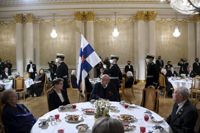 Fjorton veteraner och fem lottor var inbjudna till presidentparets egna självständighetsdag på torsdagen.