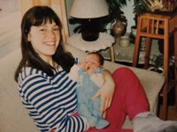 Benjamin Lundin med sin mamma år 1988.