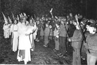 Det var fullsmockat på torget och längs gatorna då Finlands lucia år 1972, Ann-Christin, besökte sin hemstad tillsammans med sina tärnor och stjärngossar.
