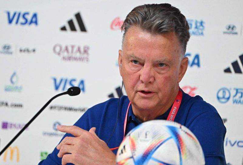 Louis van Gaal har legat i luven på den holländska pressen under VM.