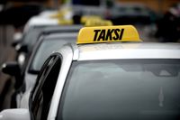 Slagsmål mellan taxichaufförer och ordningsstörningar efter det fick Tammerforspolisen att ta till en ovanlig åtgärd på lördagskvällen.