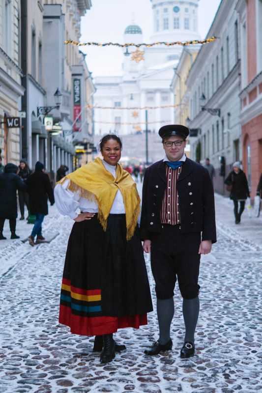 Finland och finländskhet är inte uteslutande. Särskilt Helsingfors har under hela sin existens varit en mångsidig, internationell och öppen stad. Helsingforsandan är inkluderande, skriver Fatim Diarra och Daniel Sazonov.