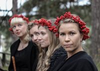 Tuultenpesä är en finsk-svensk flöjtgrupp.