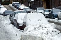 Vädret har varit kallare än vanligt i december. Normalt brukar temperaturen ligga mellan 0 och 2 plusgrader i södra Finland och längs västkusten. Just nu är det åtta minusgrader i Helsingfors, säger meteorologen Joanna Rinne.