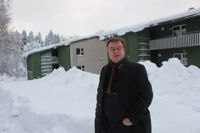 Henrik Grönroos från Västra Nylands folkhögskola har fört allvarliga diskussioner med Axxell om hur deras elever beter sig på internatområdet.