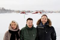 Grundarna till Telakka Borgå Borgå, Marella Närkki, Toni Oksanen och Sami Ryynänen har haft svårt att glädjas över att ha vunnit anbudstävlingen då debatten gått het om beslutet och om varvets öde.