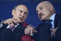 Rysslands president Vladimir Putin och belarusiska motsvarigheten Alexander Lukasjenko i Minsk år 2019.