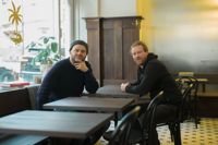 Kim Öhman och Johan Lindholm från Ingå och Sjundeå öppnar en kvarterskrog i Stockholm. De har drivit Farang i tio års tid.