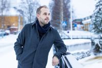Vid årsskiftet tog välfärdsområdena över ansvaret för social- och hälsovården från kommunerna. På sikt leder det till att kommunerna måste se över storleken på den egna förvaltningen, säger Martin Norrgård.