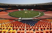 Narendra Modi-stadion tar 132 000 åskådare. Arkivbild.