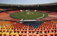 Narendra Modi-stadion tar 132 000 åskådare. Arkivbild.
