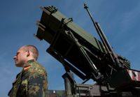 Enligt Kier Giles berodde Rysslands anfall mot Ukraina på att väst misslyckats med att skapa en tillräckligt hög och trovärdig avskräckning. Det färska beslutet att förse Ukraina med effektiva Patriot luftvärnssystem kan ses som ett steg i en annan riktning och visar att väst inte sviker Ukraina.