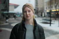 Sandra Carlsson har bara bott en kort tid i Vällingby. – Det är klart att jag är rädd, säger hon efter dödsskjutningen.