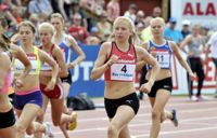STATISTIKTOPP. Porvoon Urheilijats Sara Kuivisto har klarat sig bra i tufft internationellt sällskap i år. Hon är finländsk statistiketta på 800 meter.