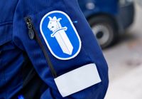 TOG MISSHANDELSMAN I FÖRVAR. Polisen använde bland annat elpistol för att lugna ned den aggressiva mannen.