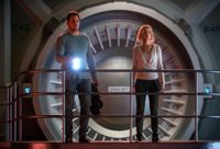 INGEN TRÄNGSEL OMBORD. Chris Pratt och Jennifer Lawrence i rymdäventyret Passengers.