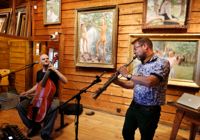 Oförutsebara. Mikko Perkola och Jukka Perko spelade på den sena kvällskonserten i Halosenniemi med rubriken "Barockens och bebopens konfrontation", men det blev inte mycket av någondera.