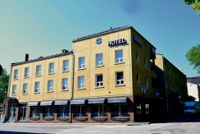SANERAR, Hotel Degerby ägs av Bravotels som har skulder som företaget inte klarat av att betala.
