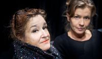 BARNS PERSPEKTIV. Pjäsen "Mammas flicka" skildrar familjevåld ur barns synvinkel, vilket är en synvinkel som ofta varken syns eller hörs, menar Jeanette Björkqvist som skrivit pjäsen tillsammans med Cris af Enehielm