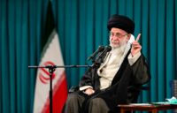 Irans högste ledare, ayatolla Ali Khamenei. Det islamiska styret har låtit avrätta minst fyra personer till följd av de stora protesterna i landet. Arkivbild.