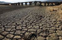 Floden Guadiana torkade ut i Villarta de los Montes i augusti. Spanien upplevde flera extrema värmeböljor och det varmaste året i landets historia 2022.