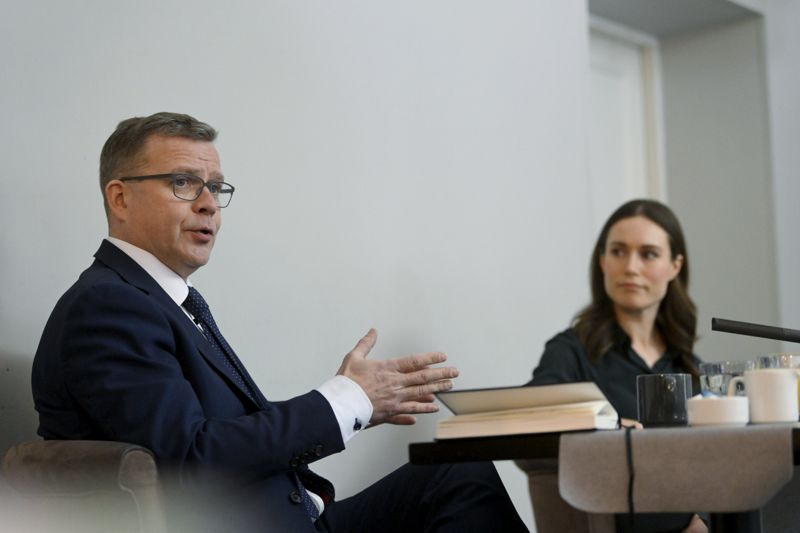 Samlingspartiets ordförande Petteri Orpo och SDP:s ordförande, statsminister Sanna Marin möttes i en debatt på fredagen.