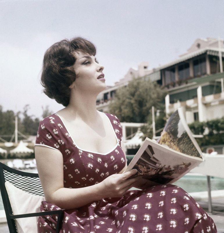 Gina Lollobrigida på Beverly Hills Hotel 1959. Arkivbild.