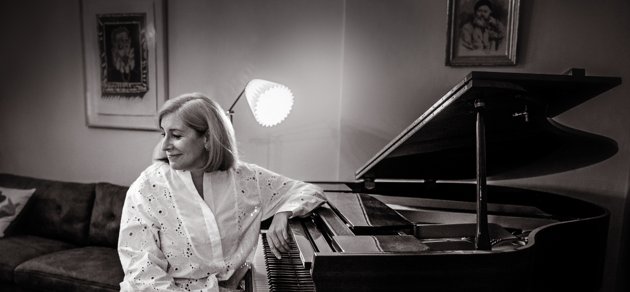 Sofia Finnilä är aktuell med att framföra musik av den svenska jazz- och schlagersångaren Monica Zetterlund.