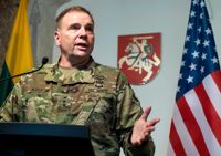 Krim är avgörande terräng i kriget, säger Ben Hodges som ledde USA:s trupper i Europa 2014–2017. Bilden är från ett besök i Litauens huvudstad Vilnius i mars 2017.