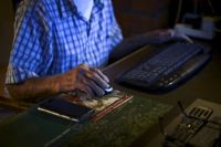 En exceptionellt stor indexförhöjning utlöste en anstormning av pensionsansökningar vid årsskiftet.