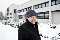 – I dagens läge har få Grankullabor ärende till stadshuset. Studerande och pensionärer besöker det främst för att ladda busskortet. Tjänstemännen som har sina kontor här kunde säkert göra samma jobb på en mindre central adress, tycker fullmäktigeledamoten Patrick Nysten (SFP).