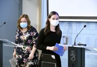 Då coronapandemin var som värst förkunnades Finlands officiella linje av statsminister Sanna Marin (SDP) och partikollegan, familje- och omsorgsminister Krista Kiuru (SDP).