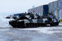 Danska stridsvagnar av typ Leopard 2 i Estland.