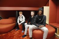 Eleverna har åsikter om skolmaten. Från vänster Casper Sandström, Alex Almgren och Maxime Habiyakare.