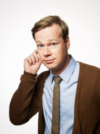 Johan Glans kommer till Ekenäs i mars. 