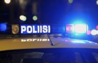 Polisen försökte stoppa föraren under biljakten mellan Lokalax och Åbo men lyckades inte förrän personen slutligen greps vid Aurabron i centrum. Arkivbild.