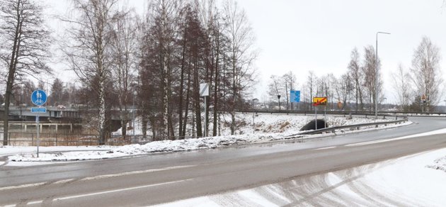 Mannen försvann i närheten av korsningen vid riksväg 25 och Österbyvägen i Ekenäs.