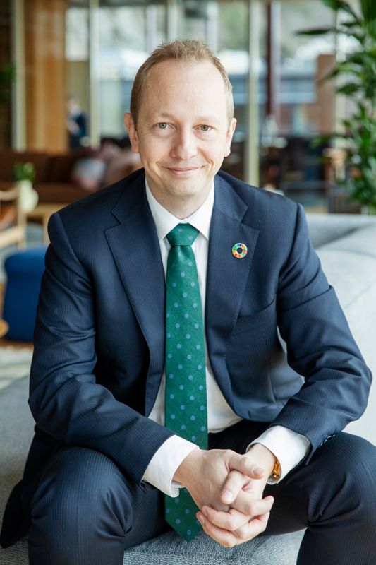 Per Øivind Voie säger Norwegian Hydrogen tror starkt på Finland. Annars hade företaget inte köpt Hydre, påpekar han.