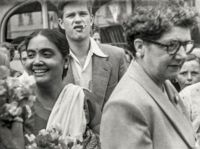 Jörn Donner på en fredskonferens för unga i Colombo, Sri Lanka 1957.
