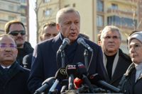 En inrikespolitisk storm om fuskbyggande har blossat upp i Turkiet. Här håller Recep Tayyip Erdogan ett tal i staden Diyarbakir, en av städerna som drabbades värst i skalven.