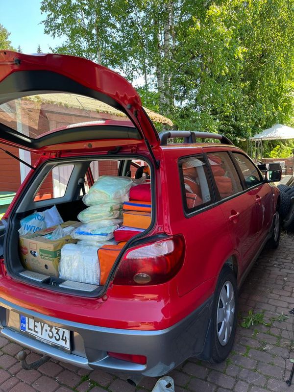Här är bilen när den kommer till Ukraina.