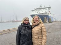 Marketta Wall och Nina Häggroth ser båda fram emot boksläppet för nya hamnhistoriken senare i år.