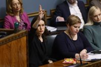 I den nuvarande regeringen sitter SDP, Centern, De Gröna, Vänsterförbundet och SFP. Här statsminister Sanna Marin (SDP) och finansminister Annika Saarikko (C).
