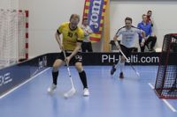 Kinghts med Roni Saarinen och Crew med Matias Wikholm är inblandade i tätstriden i division 3.