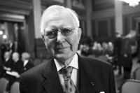 Matti Klinge.