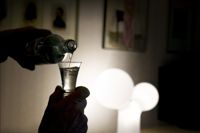 Den senaste tiden har alkoholkonsumtion diskuterats i offentligheten. Arkivbild.