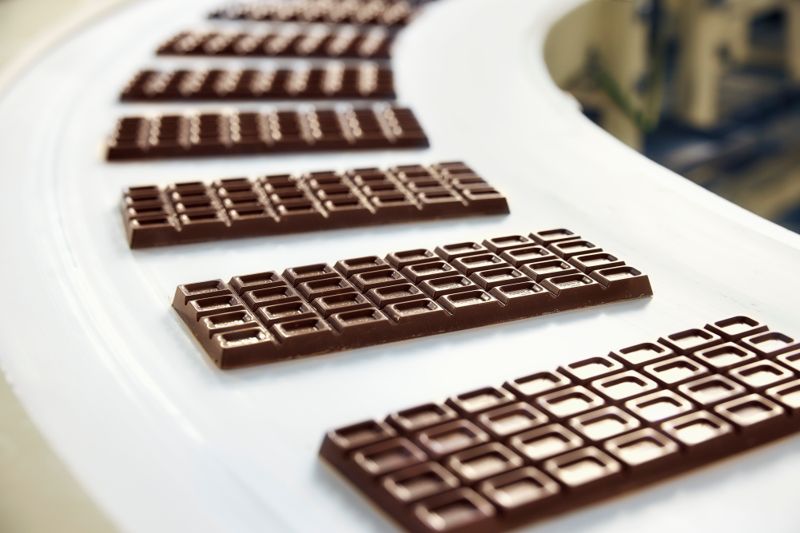 Chokladen flyttar från Vanda till Lahtis, men övrigt godis blir kvar i Villmanstrand.