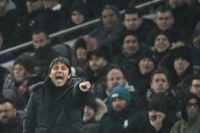 Antonio Conte längtar hem till Italien.