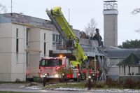 Den östra delen av Hangö hälsocentral som brandhärjades i november 2019 ska renoveras och hyras ut.