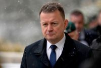 En grupp utländska medborgare har gripits i Polen, misstänkta för att ha spionerat för Rysslands räkning. Arkivbild på försvarsminister Mariusz Blaszczak.